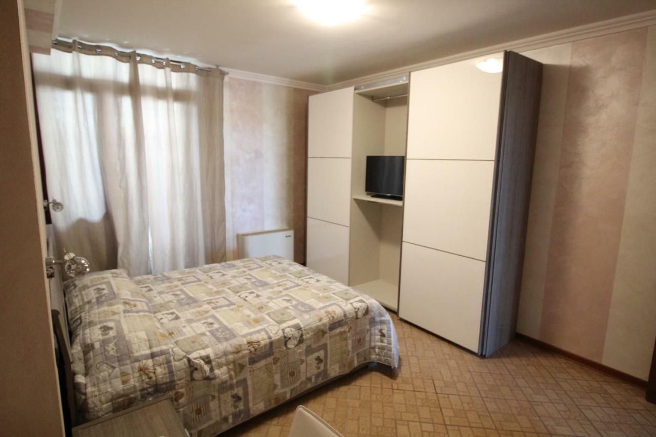 Del Prado Aparthotel Riva Ligure Ngoại thất bức ảnh