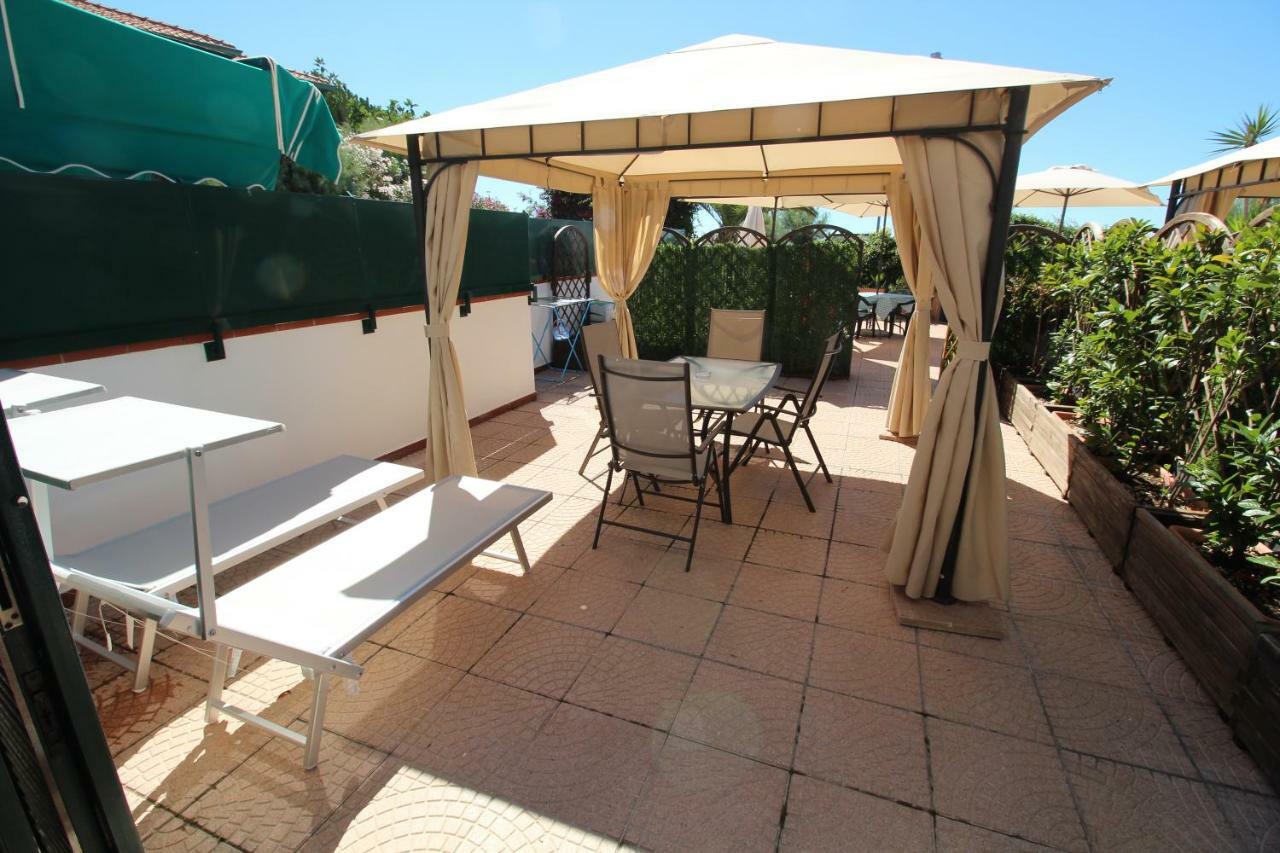 Del Prado Aparthotel Riva Ligure Ngoại thất bức ảnh